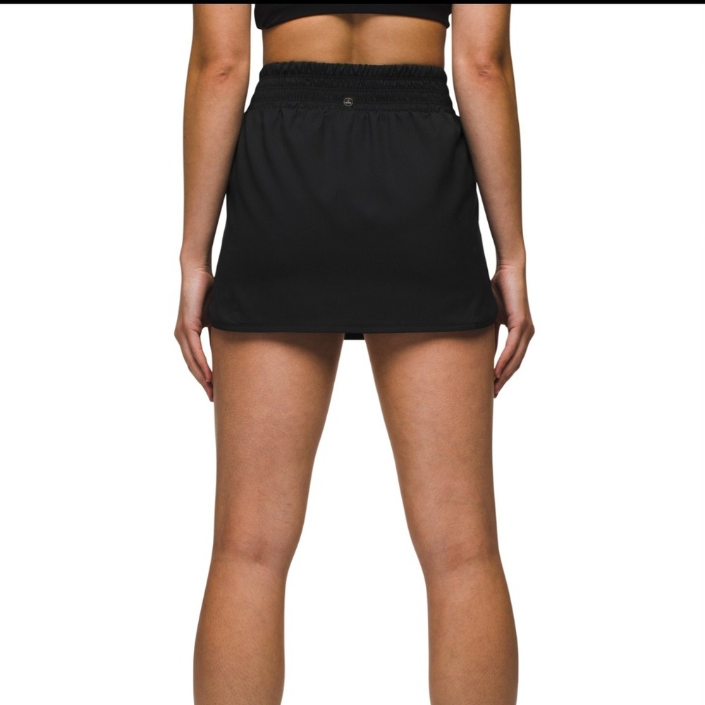 Prana Black Skort Peak to Pavement Running Shorts Womens Medium - Picture 2 of 5